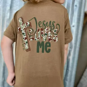 (Brown) Camo Cross Jesus Loves Me Short Sleeve Kids Tee