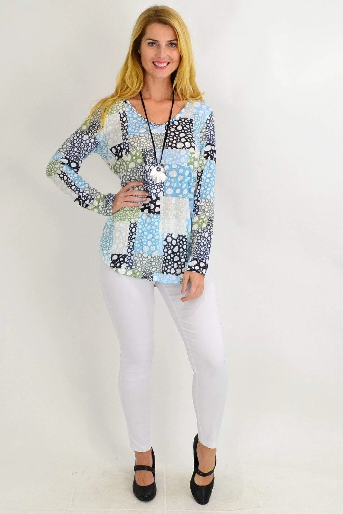 Bubble Bath V neck Tunic Top