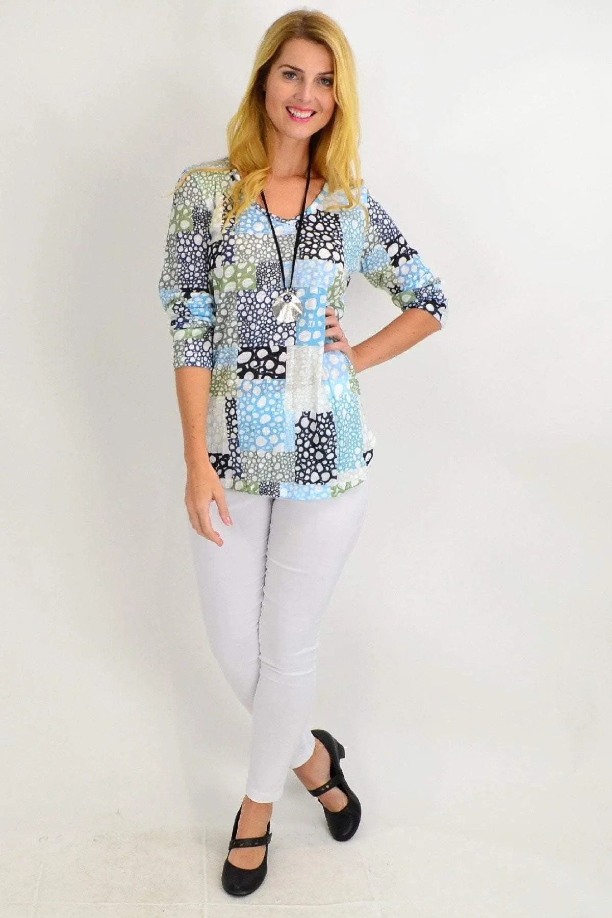 Bubble Bath V neck Tunic Top