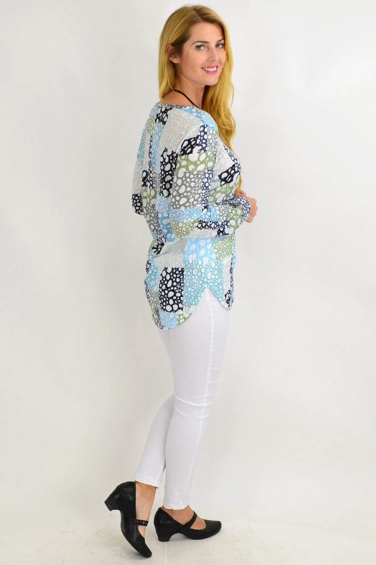 Bubble Bath V neck Tunic Top