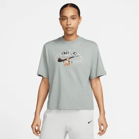 Nike Women's Sportswear T-Shirt