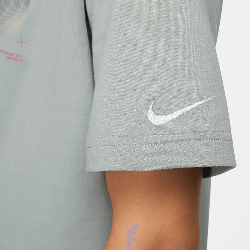 Nike Women's Sportswear T-Shirt