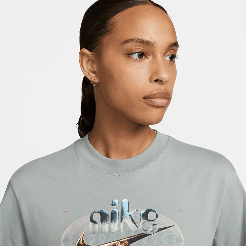 Nike Women's Sportswear T-Shirt