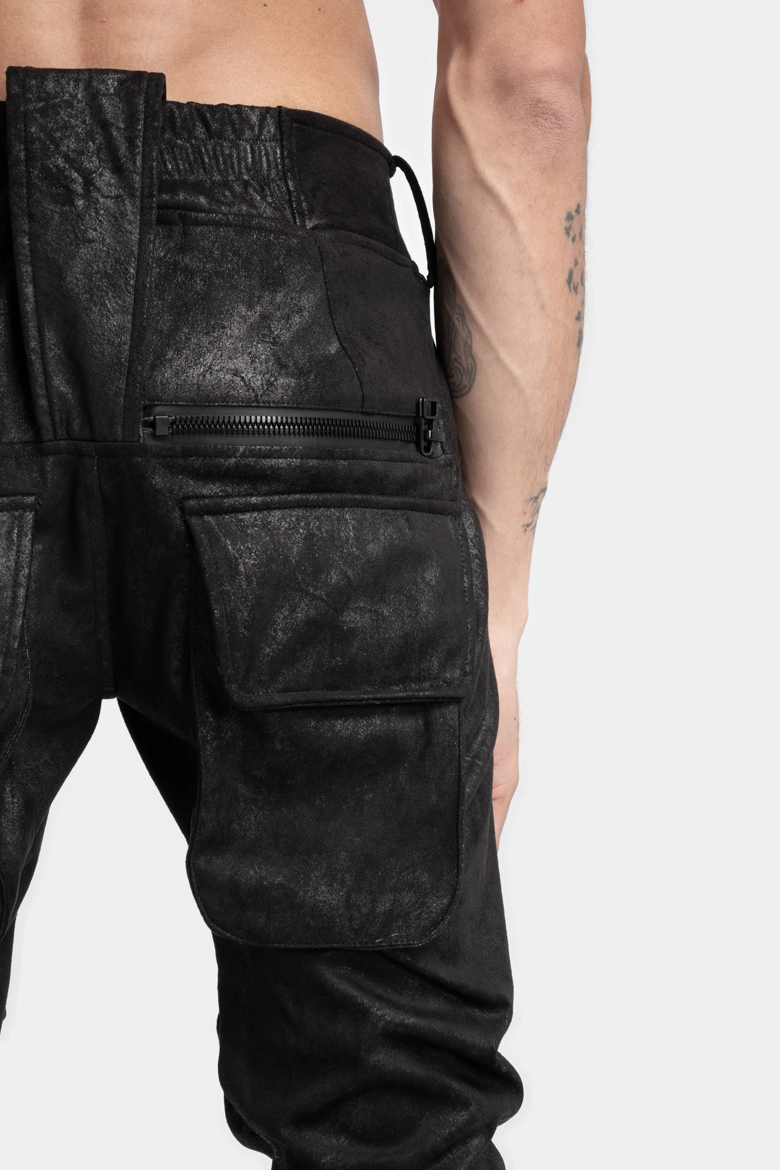 Slim vegan leather recoil pants