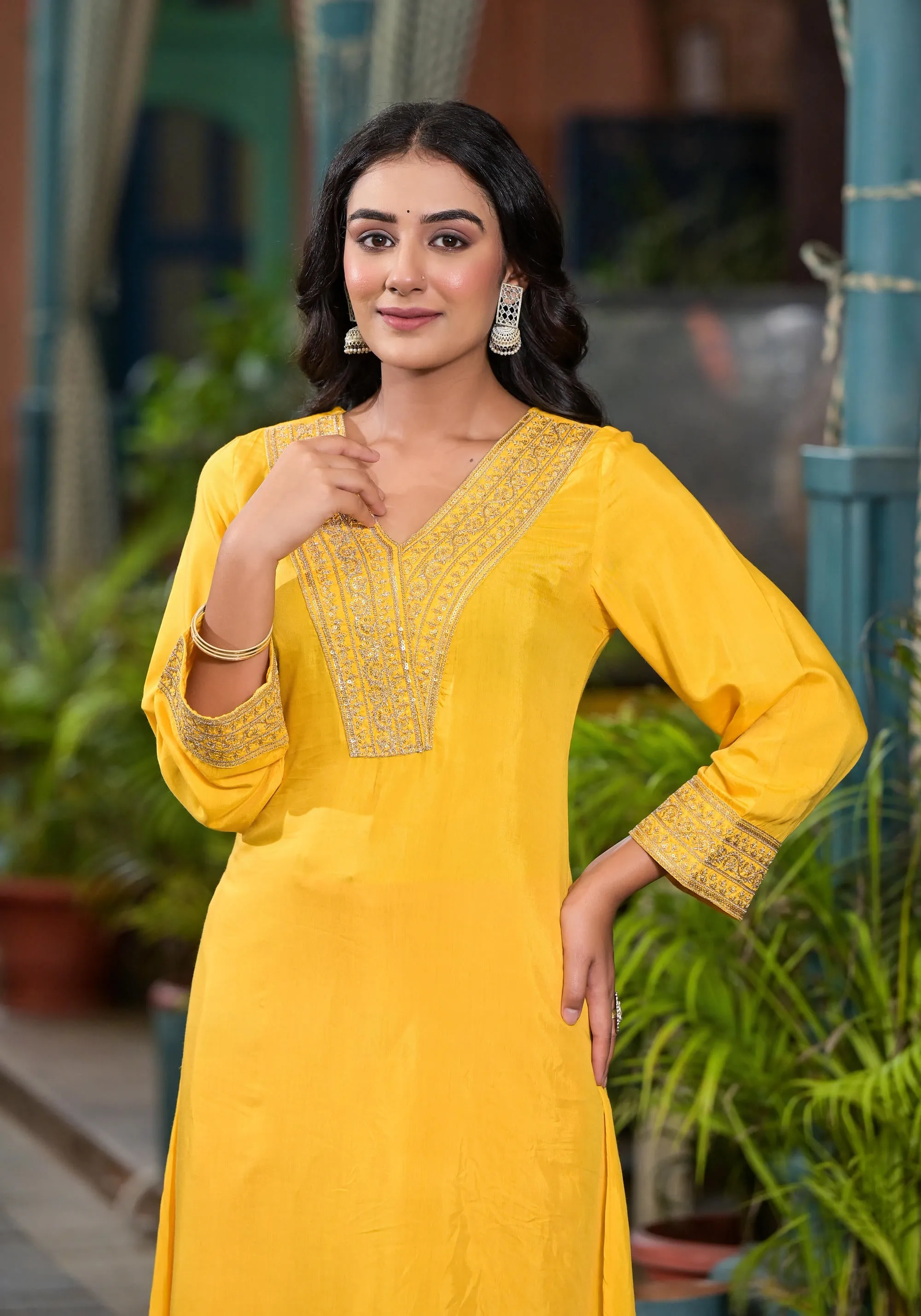 Yellow Solid Viscose Kurta & Pant Set With Zari Work & Sequins